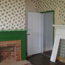 Upstairs Room with hearth. Nissen House, 2013
